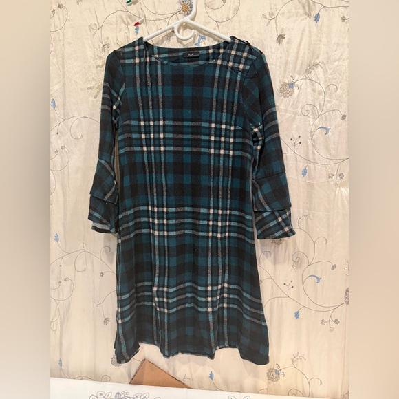 R&K Dresses & Skirts - R&K Teal and Black Checkered Top